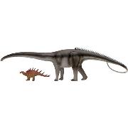 Diplodocus and Kentosaurus