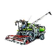 Lego TECHNIC - Combine Harvester